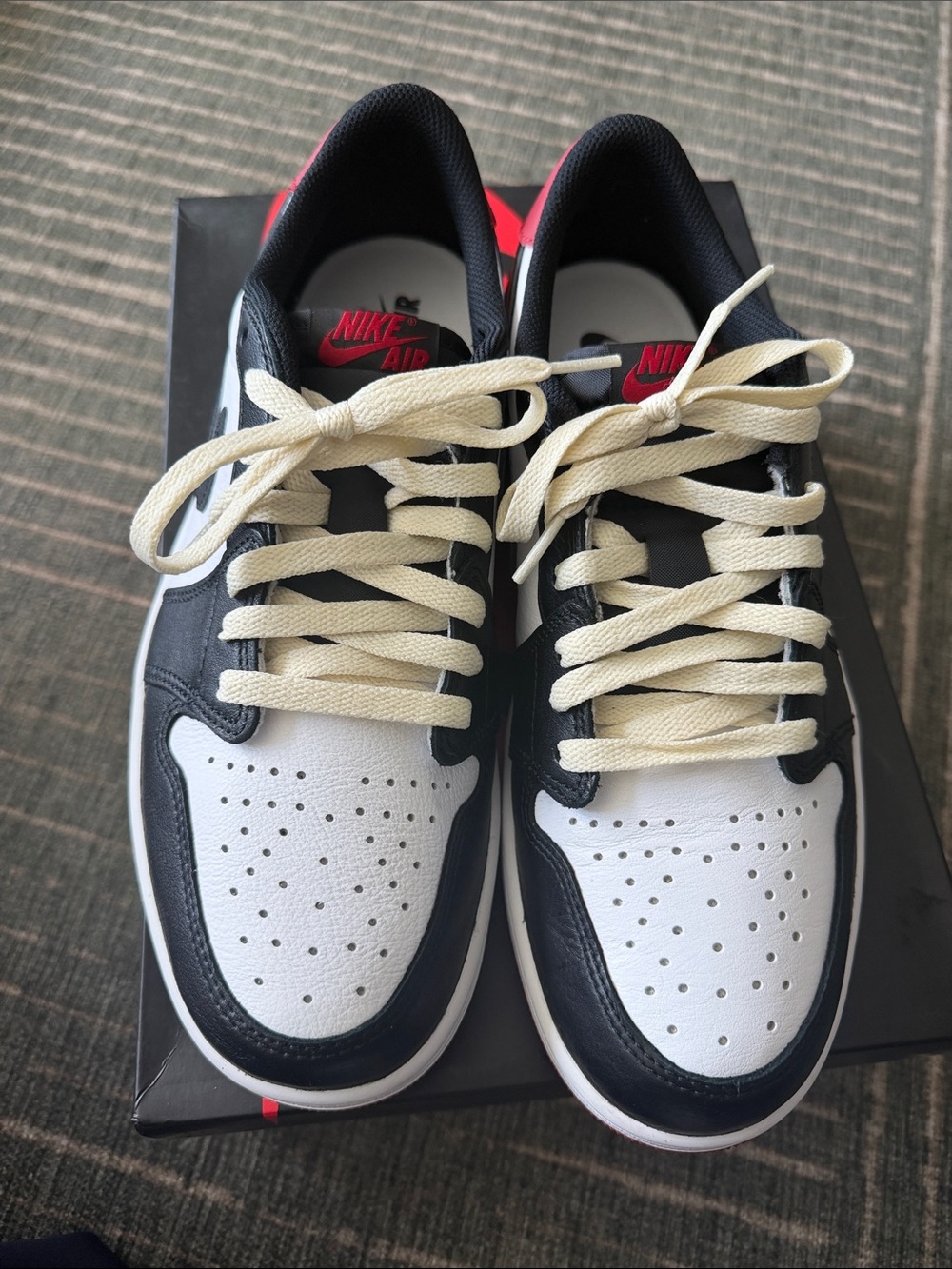 Nike Air Jordan 1 Low - White/Black/varsity red - Picture 3 of 6